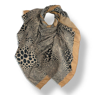 Leopard dots print scarf
