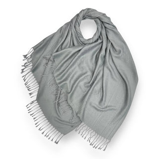 Pashmina paisley print finished with tassels